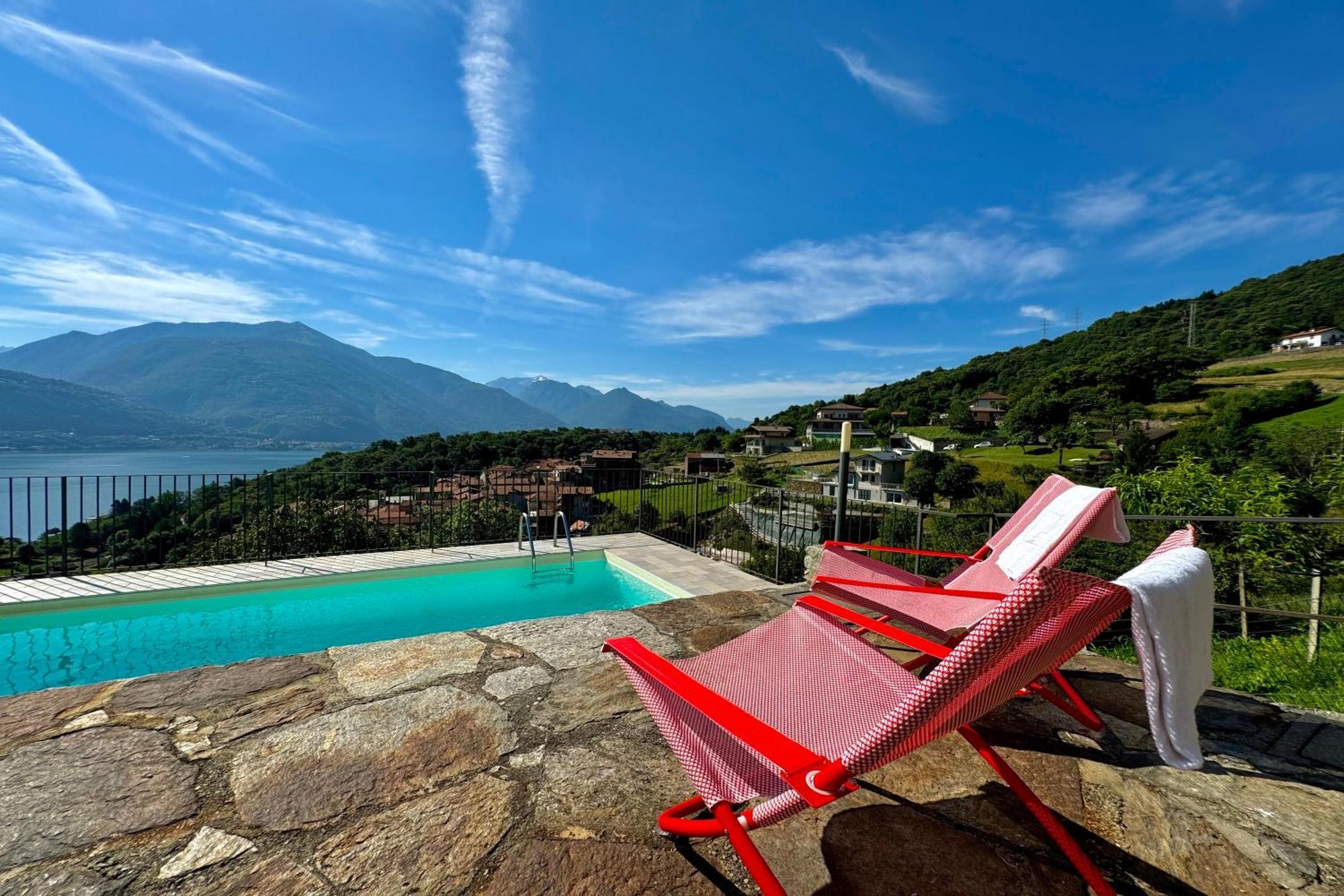 Belmonte Terrazzo Leilighet Pianello Del Lario Eksteriør bilde